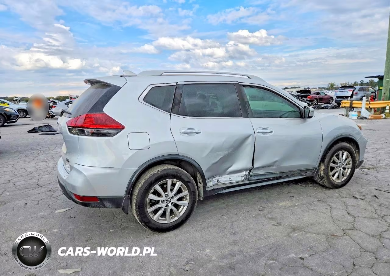 2019 Nissan Rogue S VIN:5N1AT2MT9KC826208 - 3