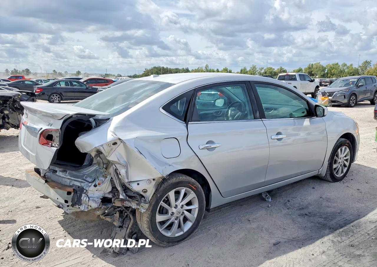 2015 Nissan Sentra Sv VIN:3N1AB7AP7FY268032 - 3