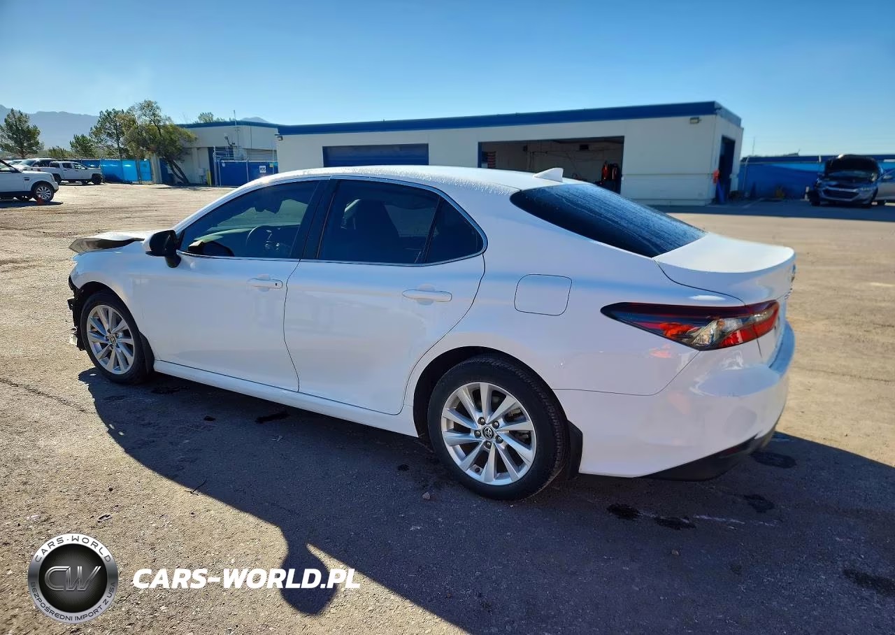 2023 Toyota Camry Le VIN:4T1C11AK7PU136382 - 2