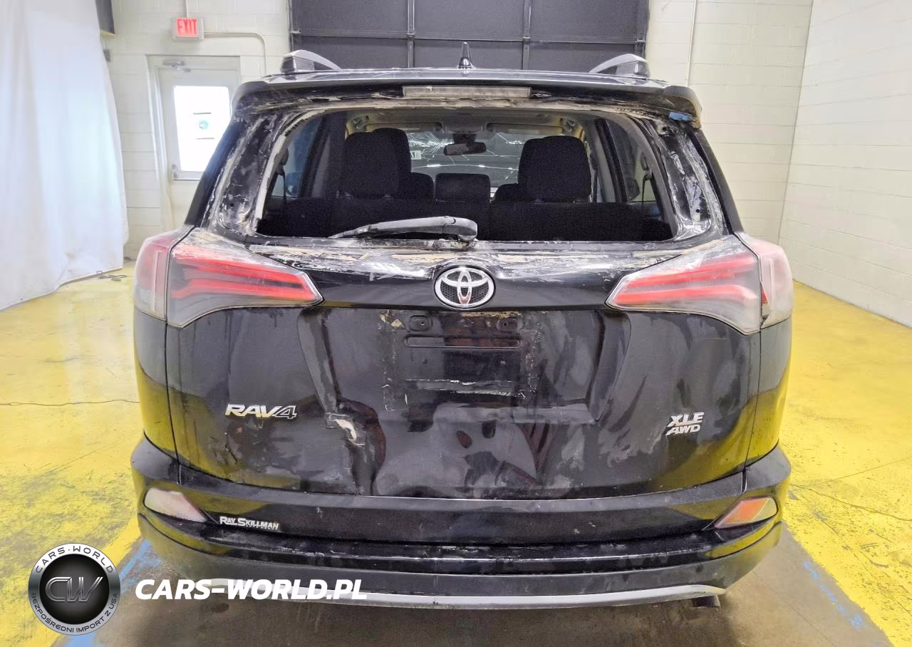 2018 Toyota Rav4 Xle VIN:2T3RFREV6JW713495 - 6