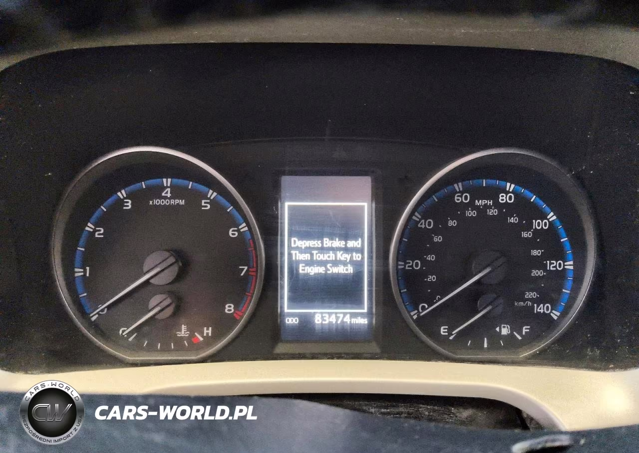 2018 Toyota Rav4 Xle VIN:2T3RFREV6JW713495 - 9