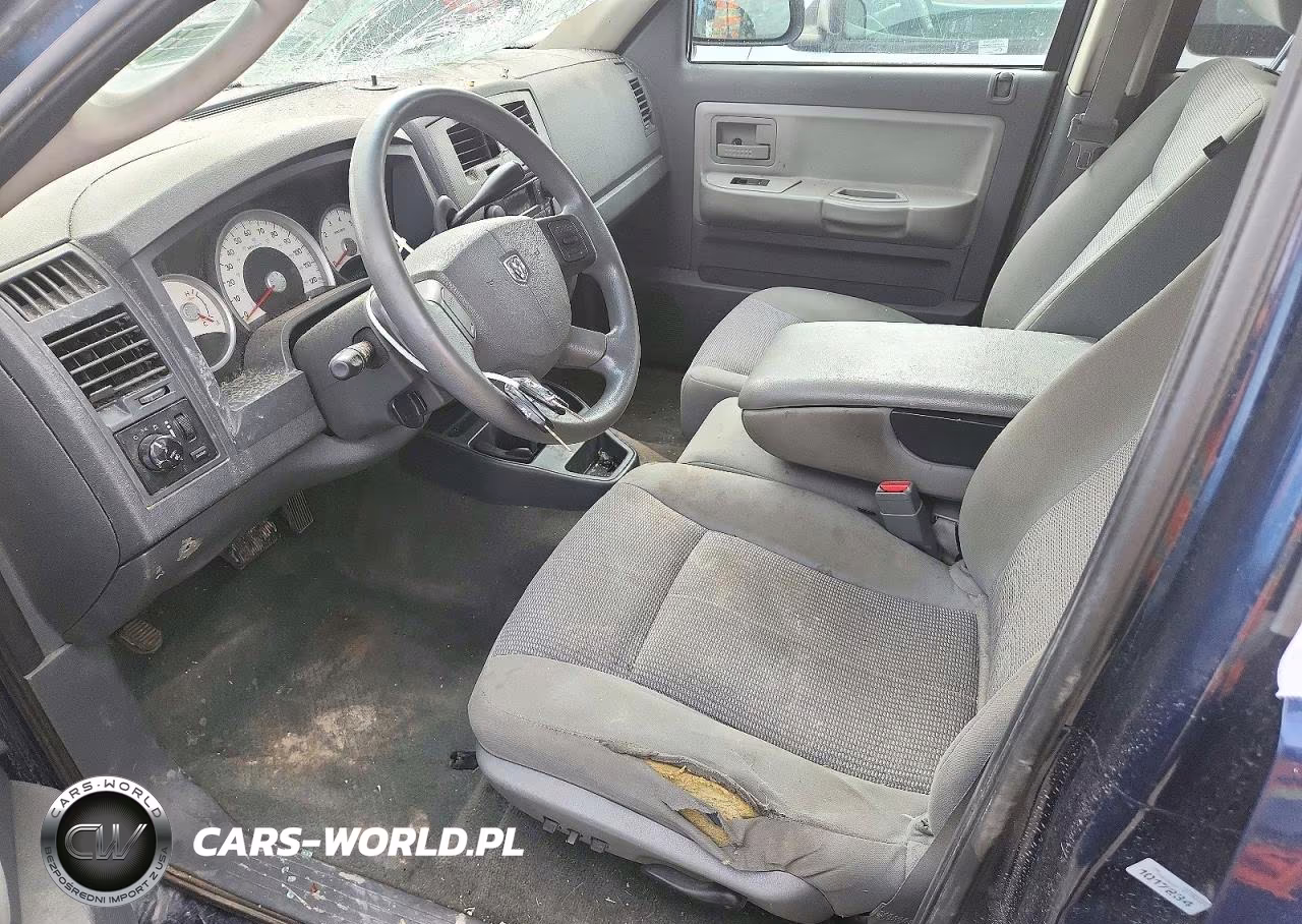 2007 Dodge Dakota Quad Slt VIN:1D7HW48P07S141682 - 7