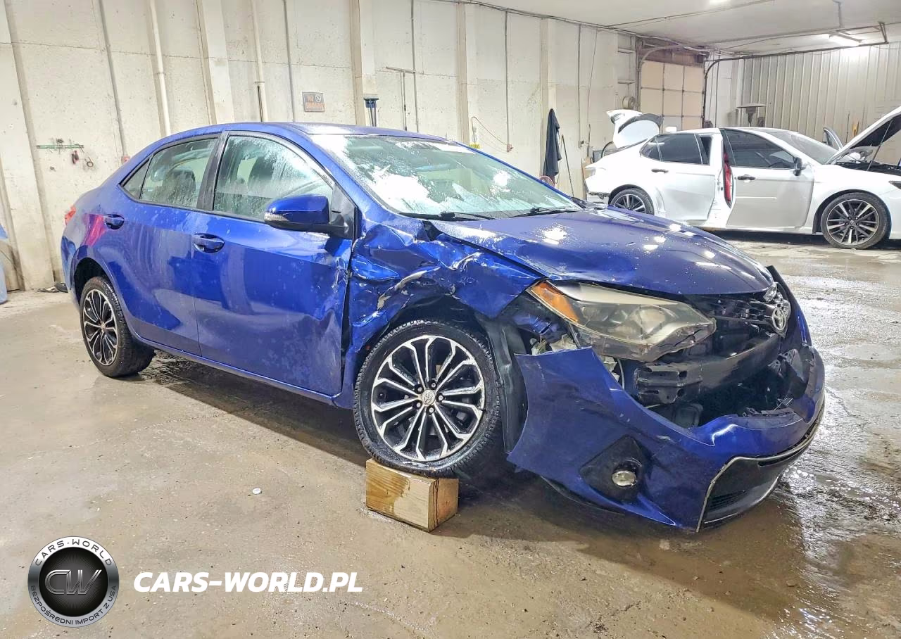 2015 Toyota Corolla S Plus VIN:2T1BURHE7FC390014 - 4