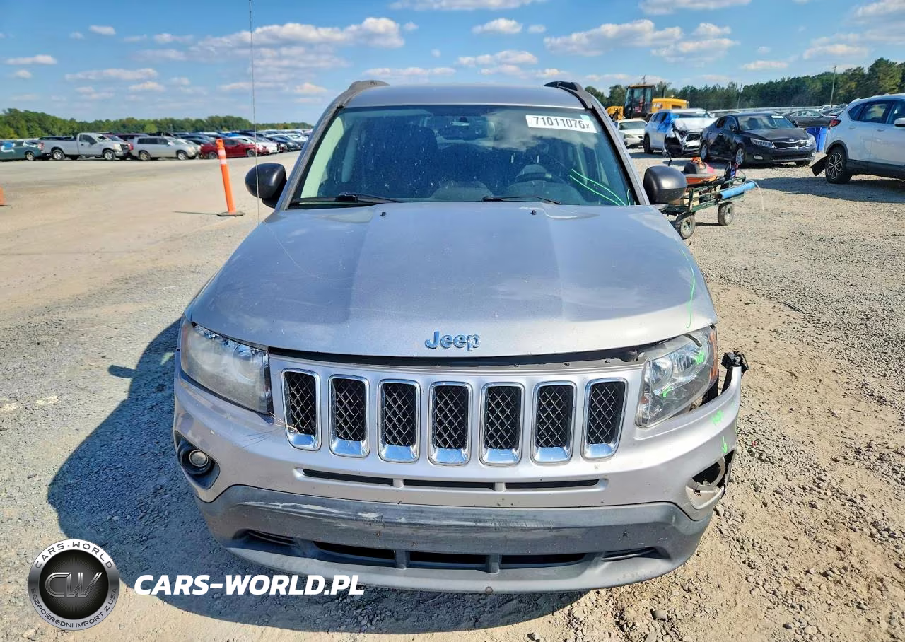 2014 Jeep Compass Sport VIN:1C4NJCBB4ED893891 - 5