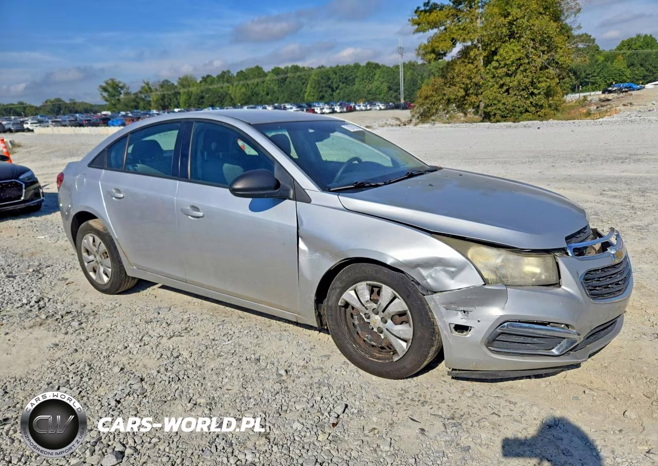 2015 Chevrolet Cruze Ls VIN:1G1PA5SH5F7295679 - 4