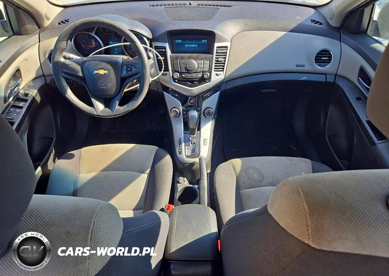 2015 Chevrolet Cruze Ls VIN:1G1PA5SH5F7295679 - 8