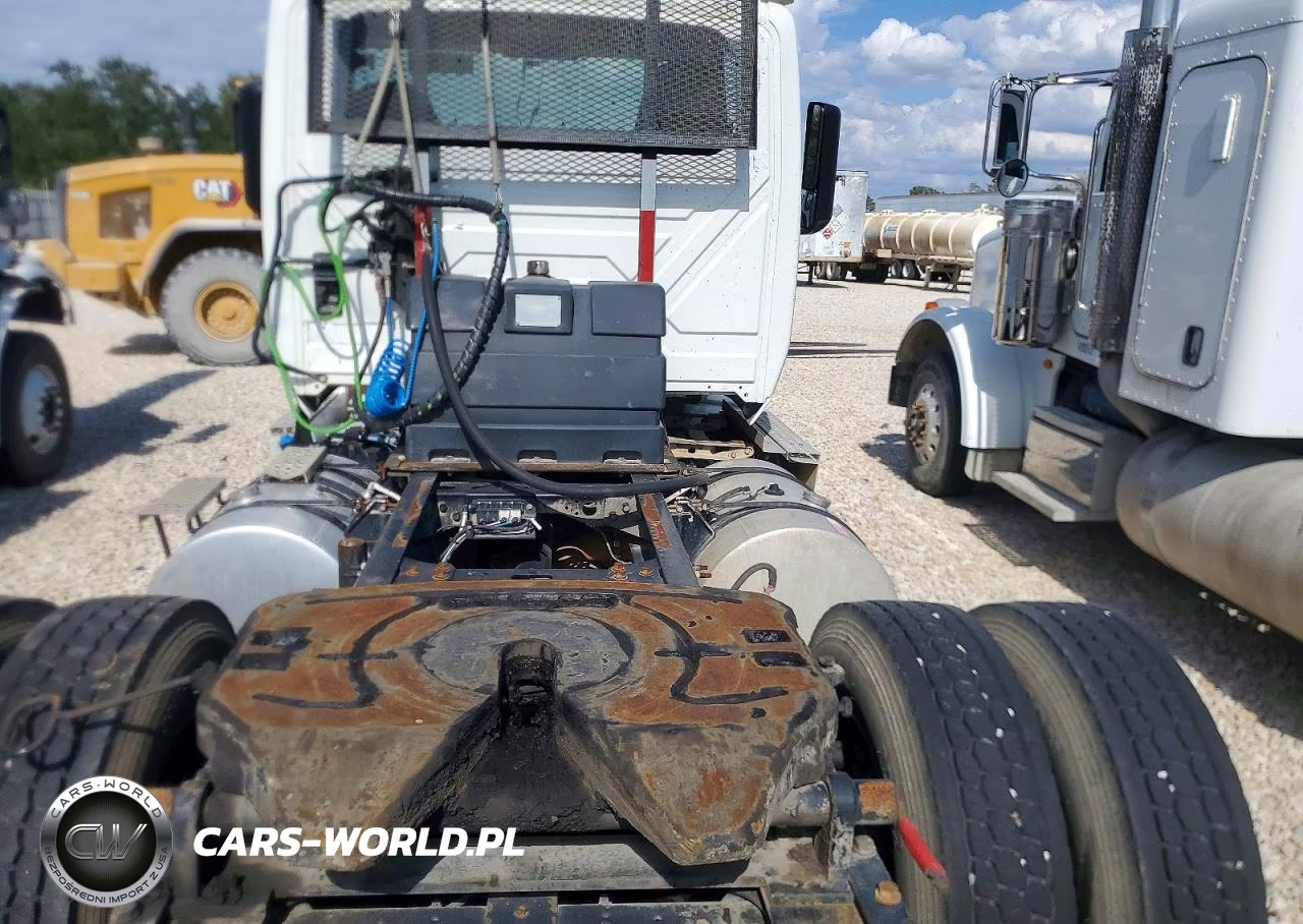 2019 International Lt625 Semi Truck VIN:3HCKZTZRXKL160476 - 13