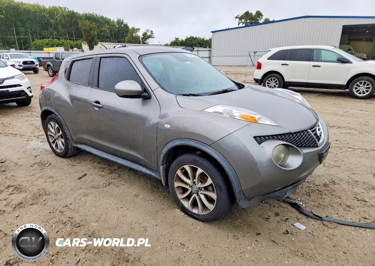2013 Nissan Juke S VIN:JN8AF5MV5DT213864 - 4