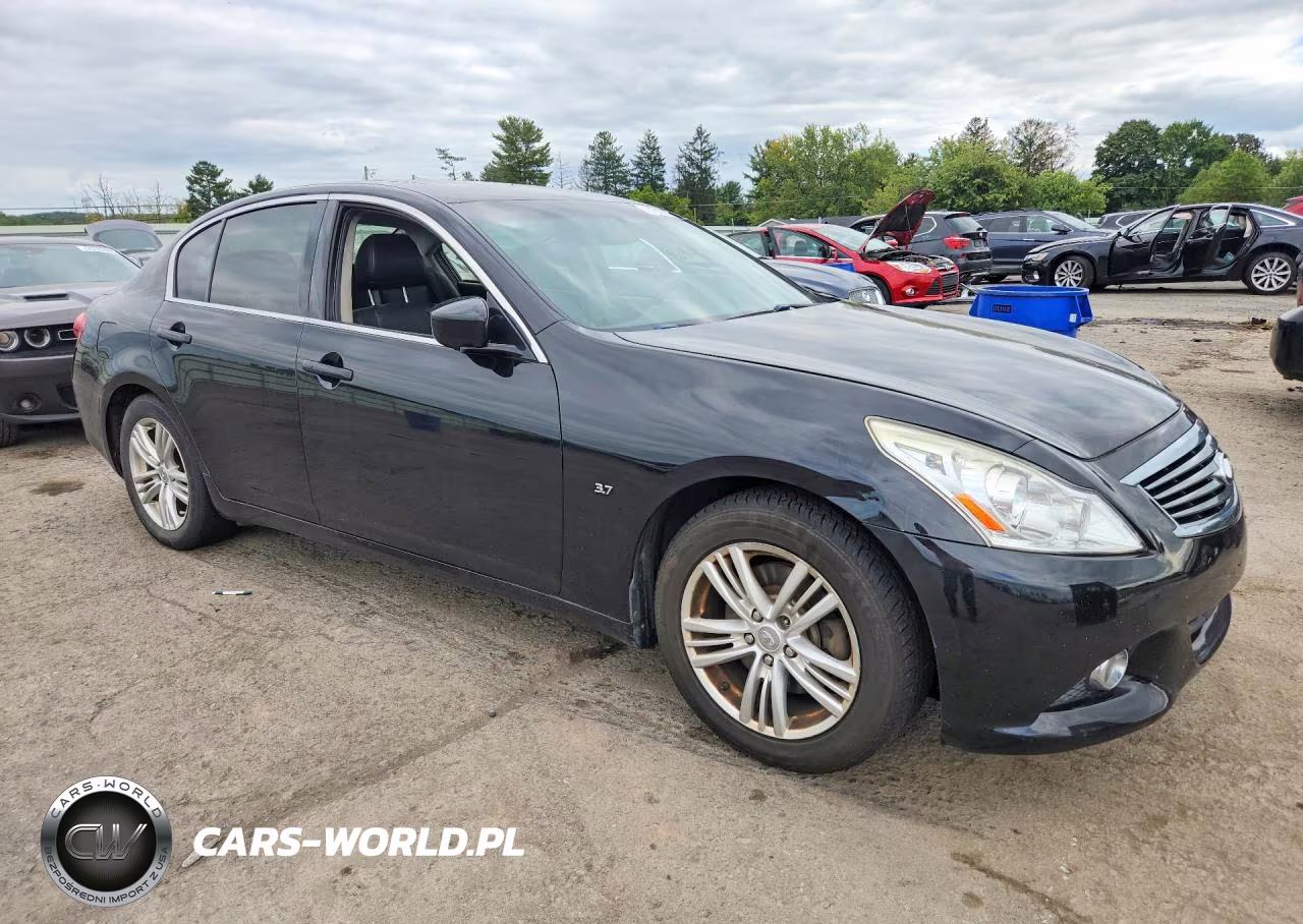 2015 Infiniti Q40 Base VIN:JN1CV6AR7FM650138 - 4