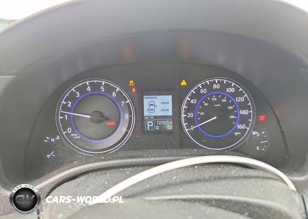 2015 Infiniti Q40 Base VIN:JN1CV6AR7FM650138 - 9