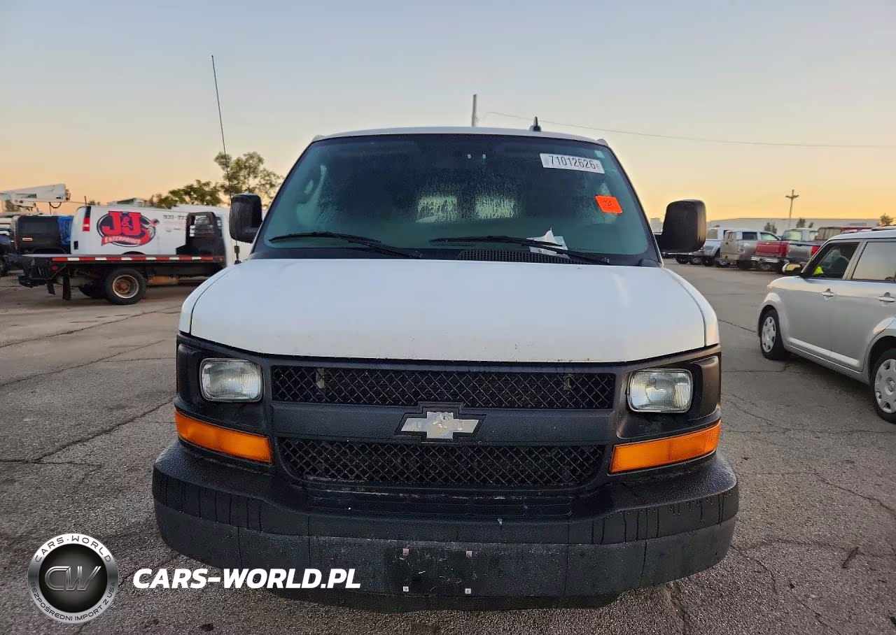 2016 Chevrolet Express G2500 VIN:1GCWGBFF6G1154620 - 5
