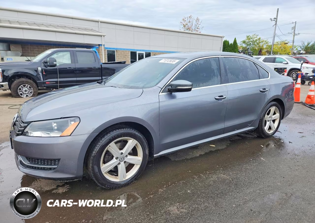 2013 Volkswagen Passat Se VIN:1VWBP7A32DC132264 - 1