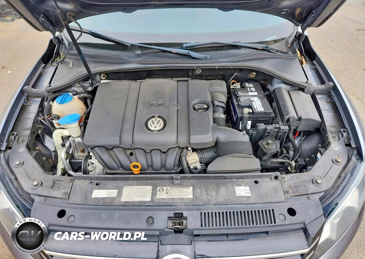 2013 Volkswagen Passat Se VIN:1VWBP7A32DC132264 - 11