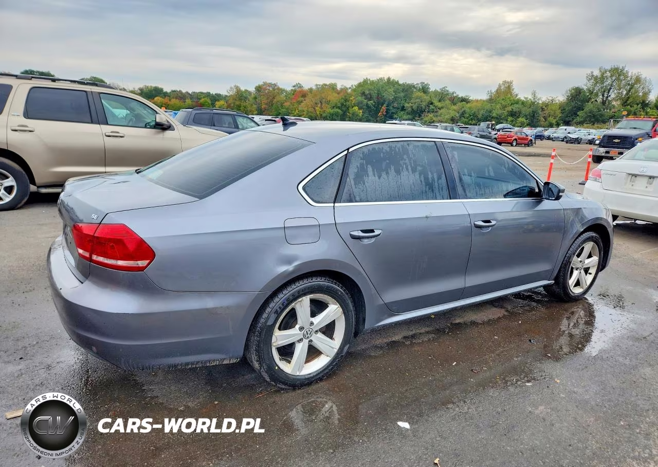 2013 Volkswagen Passat Se VIN:1VWBP7A32DC132264 - 3
