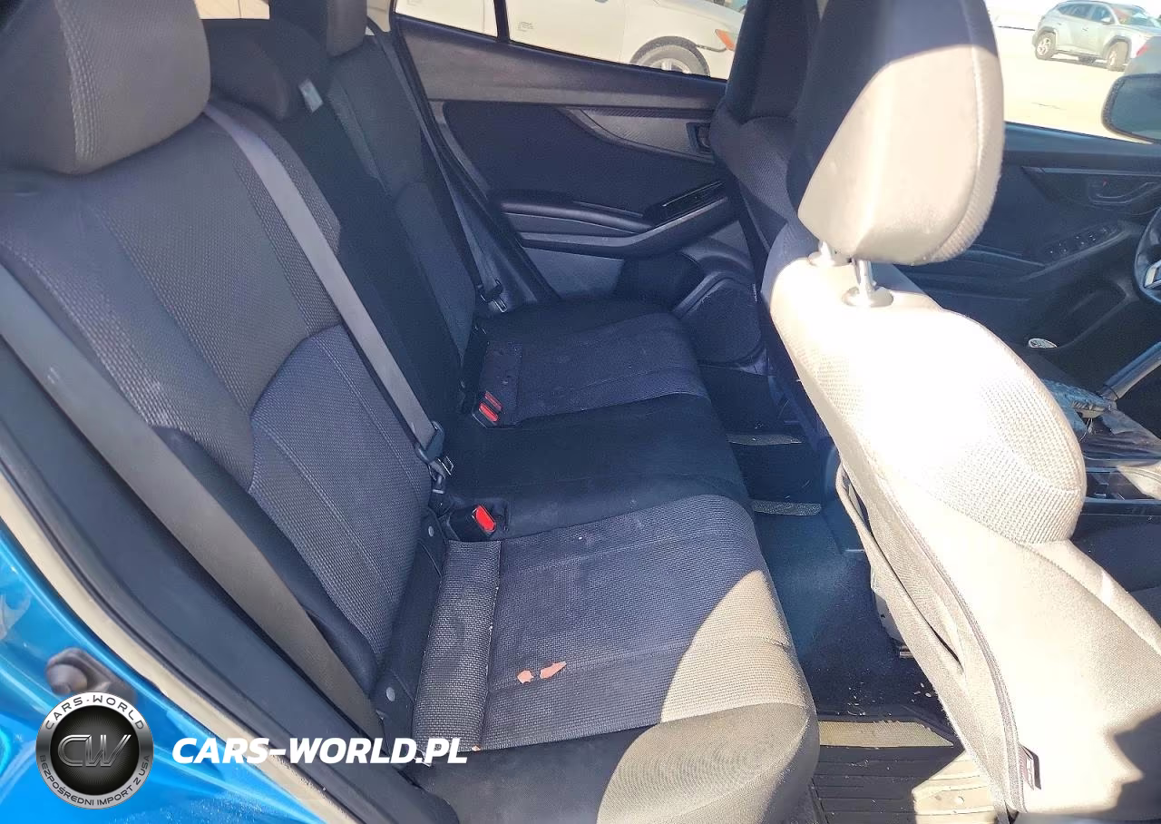 2018 Subaru Impreza Premium Plus VIN:4S3GTAD61J3722507 - 10