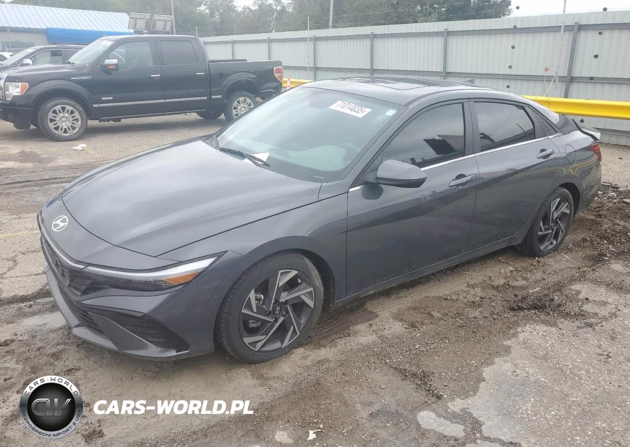 2024 Hyundai Elantra Sel