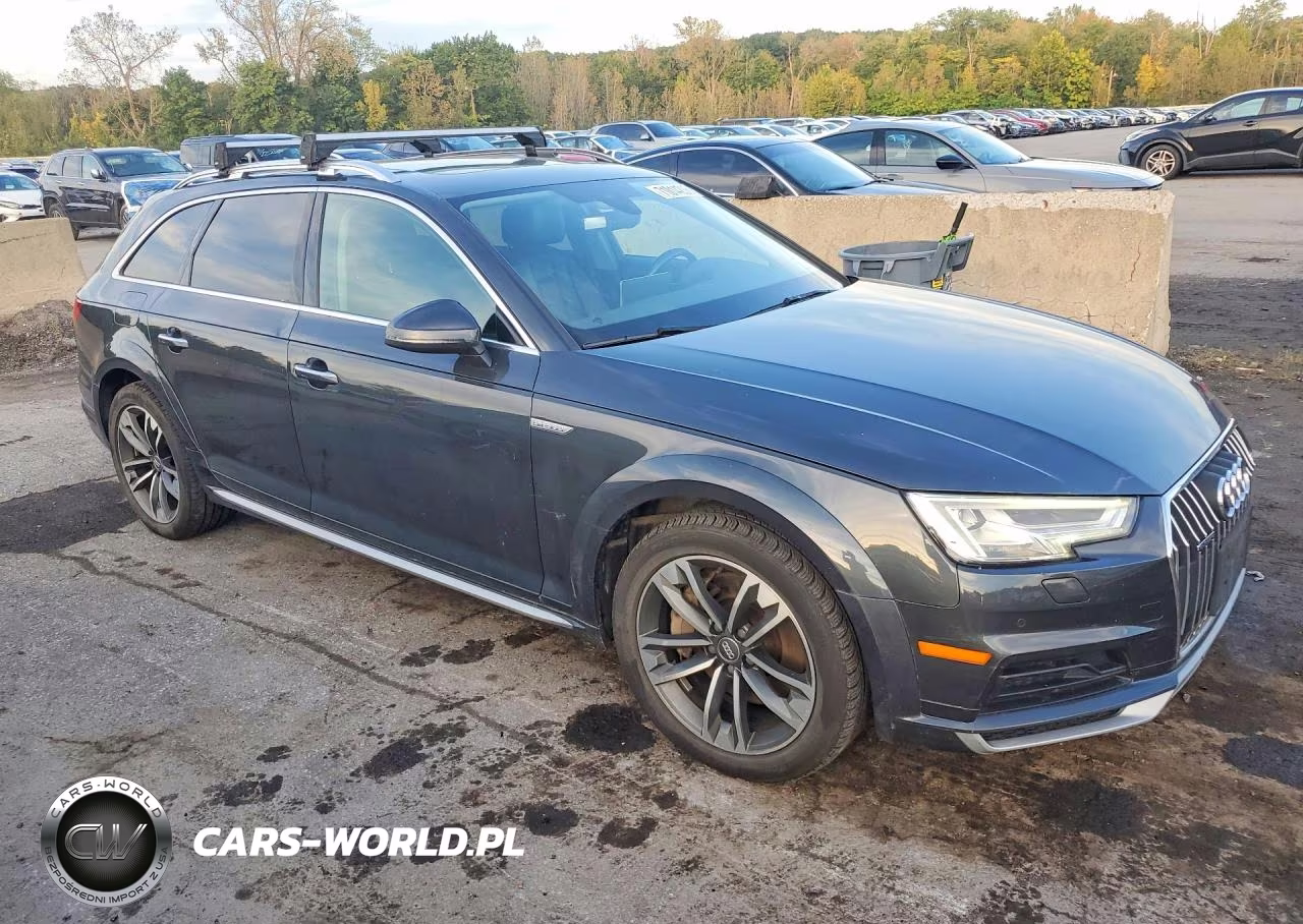 2017 Audi A4 Allroad Premium Plus VIN:WA18NAF42HA103747 - 4