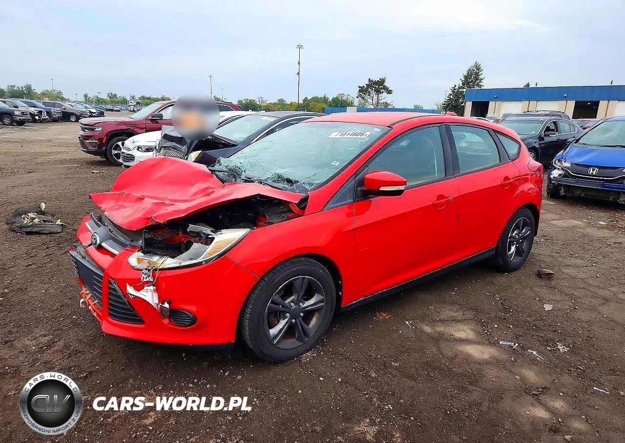 2013 Ford Focus Se VIN:1FADP3K2XDL255732 - 1