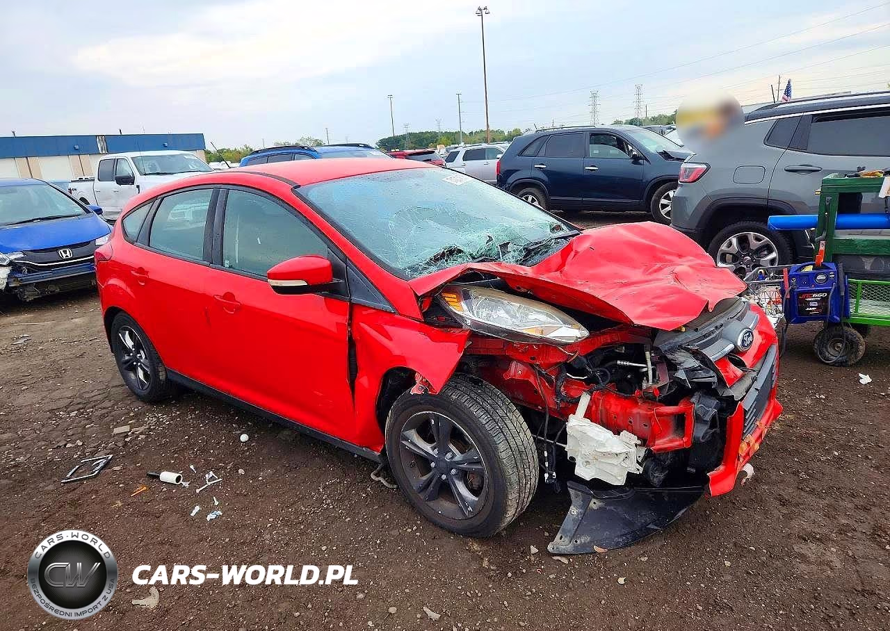 2013 Ford Focus Se VIN:1FADP3K2XDL255732 - 4