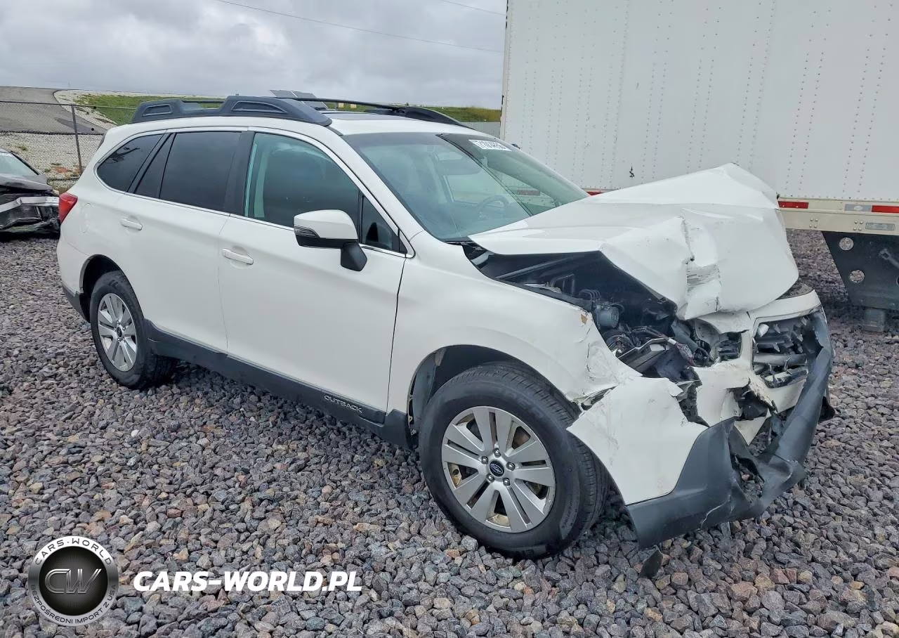2017 Subaru Outback 2.5I Premium VIN:4S4BSAHCXH3276568 - 4