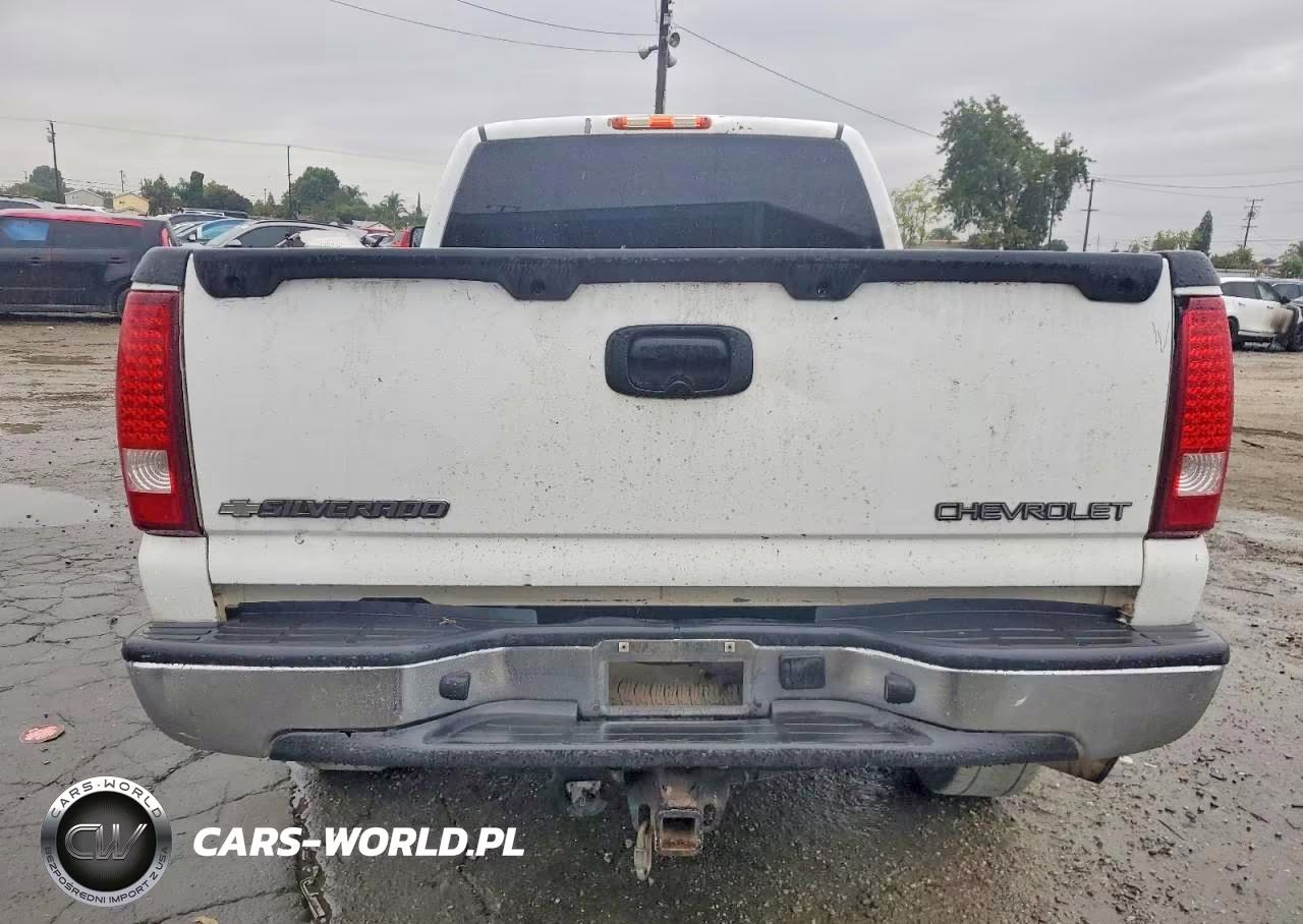 2004 Chevrolet Silverado K2500 Heavy Duty VIN:1GCHK29U24E375136 - 6