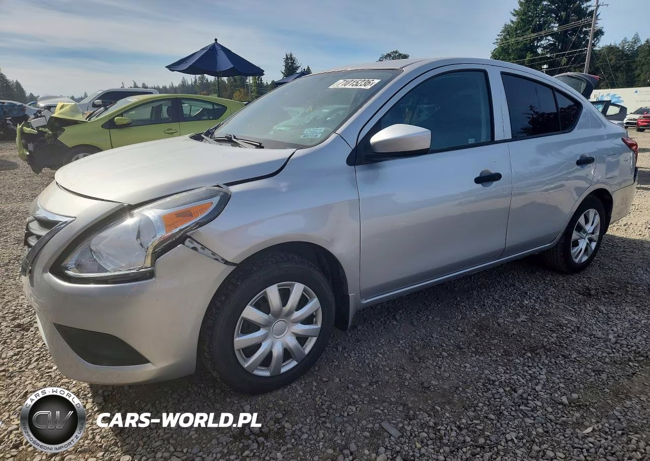 2018 Nissan Versa S Plus VIN:3N1CN7AP3JL856340 - 1
