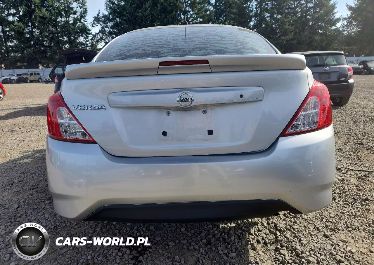 2018 Nissan Versa S Plus VIN:3N1CN7AP3JL856340 - 6