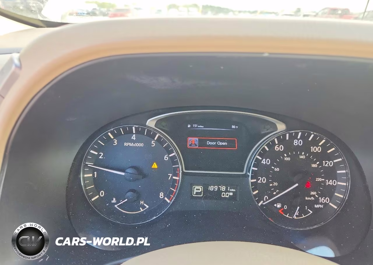 2014 Nissan Pathfinder S VIN:5N1AR2MNXEC663170 - 9