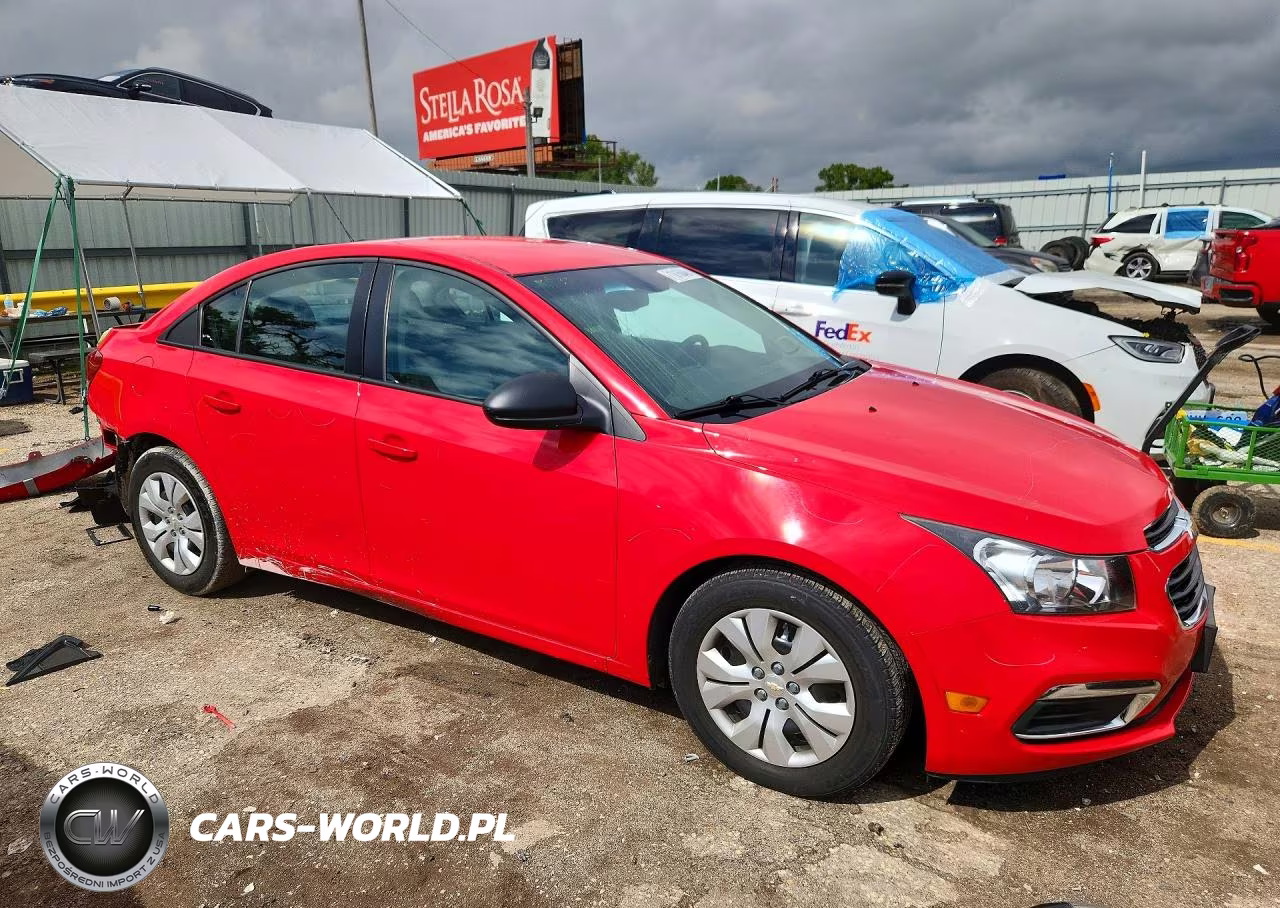 2015 Chevrolet Cruze VIN:1G1PA5SH0F7197160 - 4