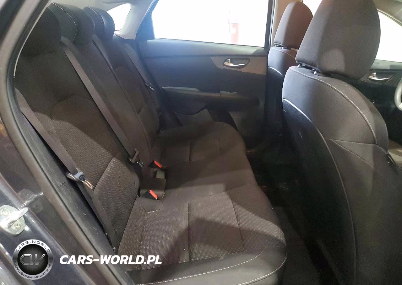 2020 Kia Forte Lxs VIN:3KPF24ADXLE222327 - 10