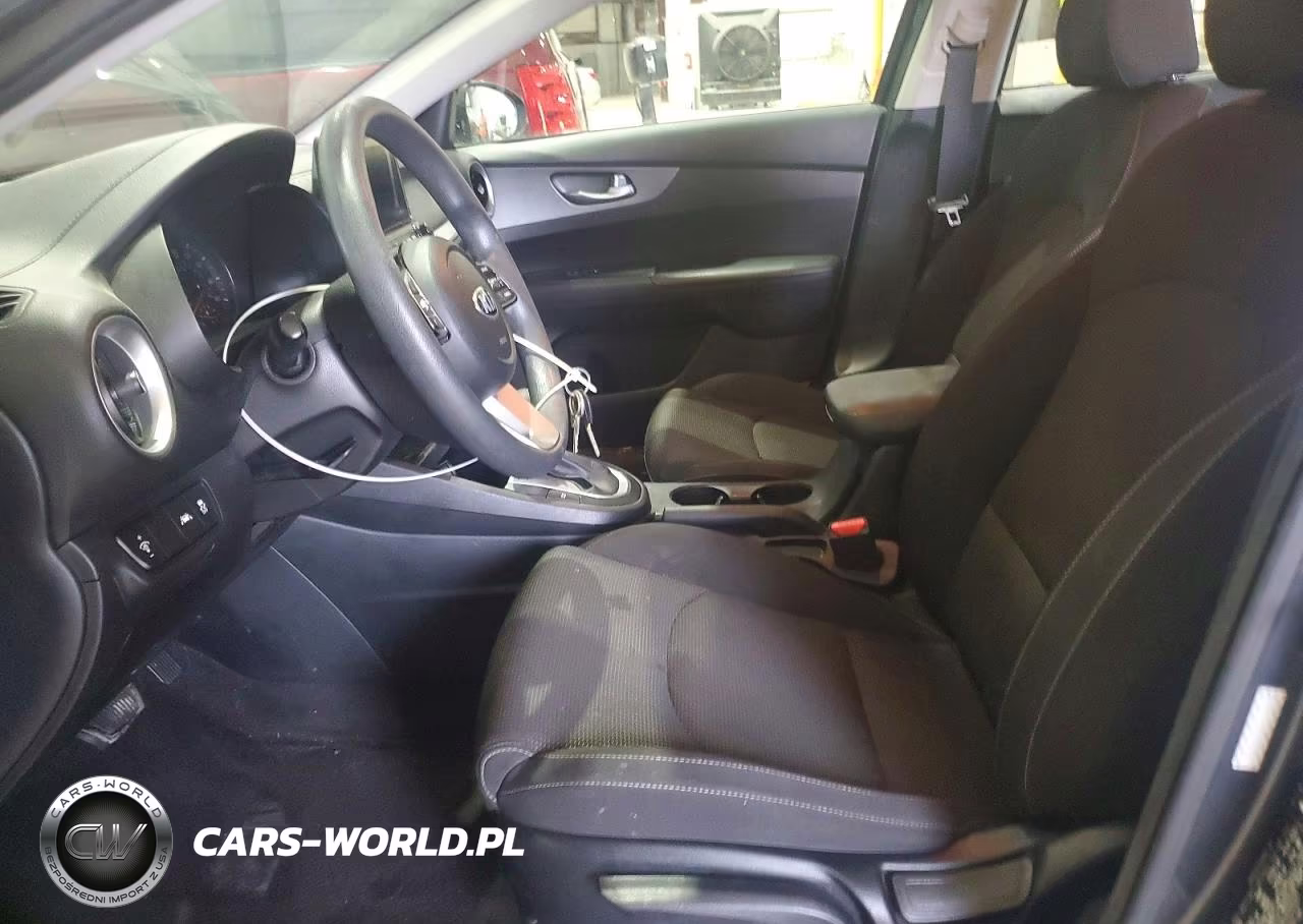 2020 Kia Forte Lxs VIN:3KPF24ADXLE222327 - 7
