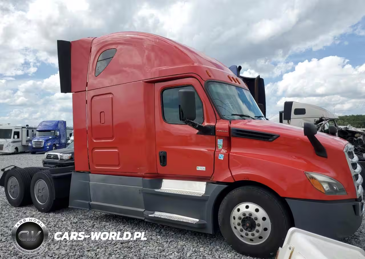 2019 Freightliner Cascadia 126 Semi Truck