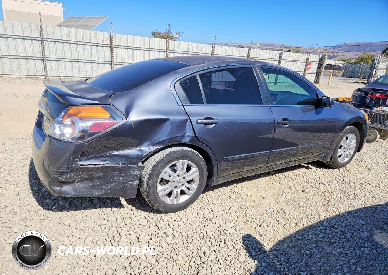 2011 Nissan Altima 2.5 VIN:1N4AL2AP5BN450340 - 3