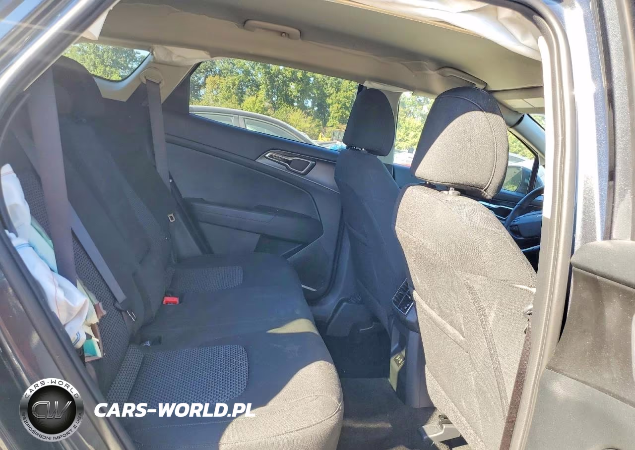 2027 Kia Sportage Hybrid Lx VIN:7YAPB3DG9VY003594 - 11