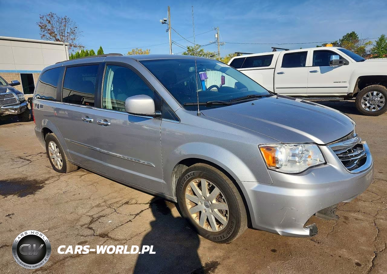2015 Chrysler Town & Country Touring VIN:2C4RC1BG7FR740268 - 4