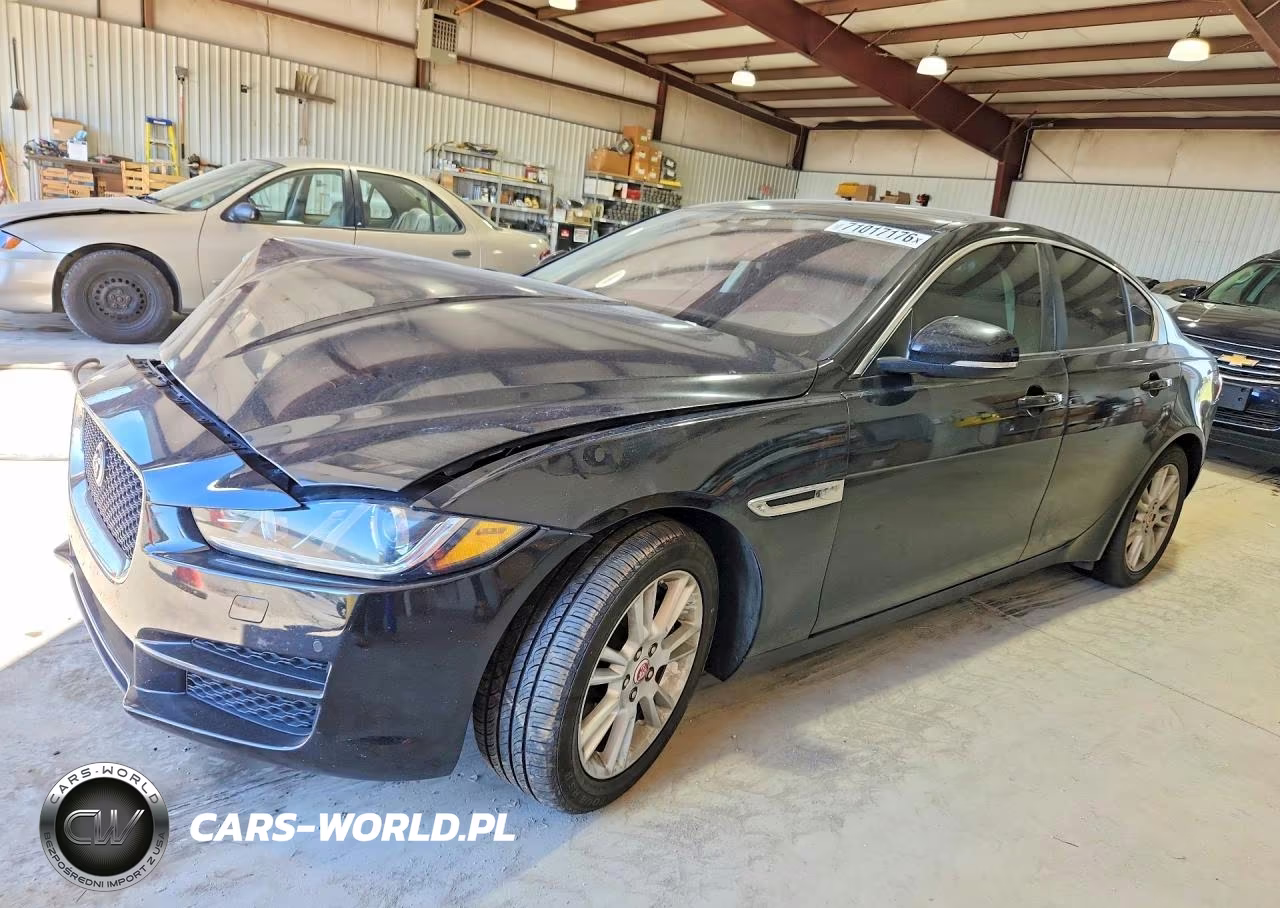 2017 Jaguar Xe Premium VIN:SAJAD4BG5HA965180 - 1