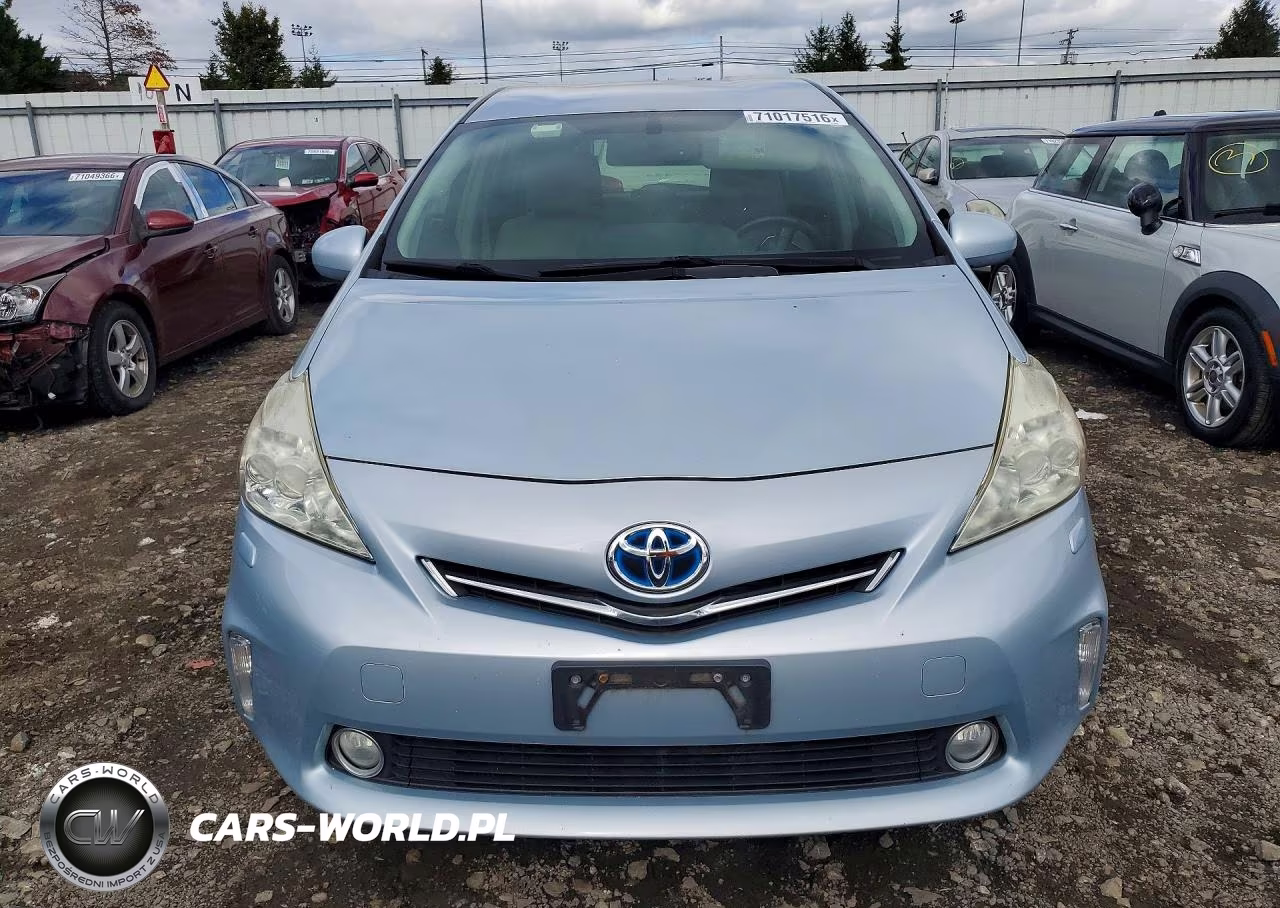 2014 Toyota Prius V Five VIN:JTDZN3EU1E3354041 - 5