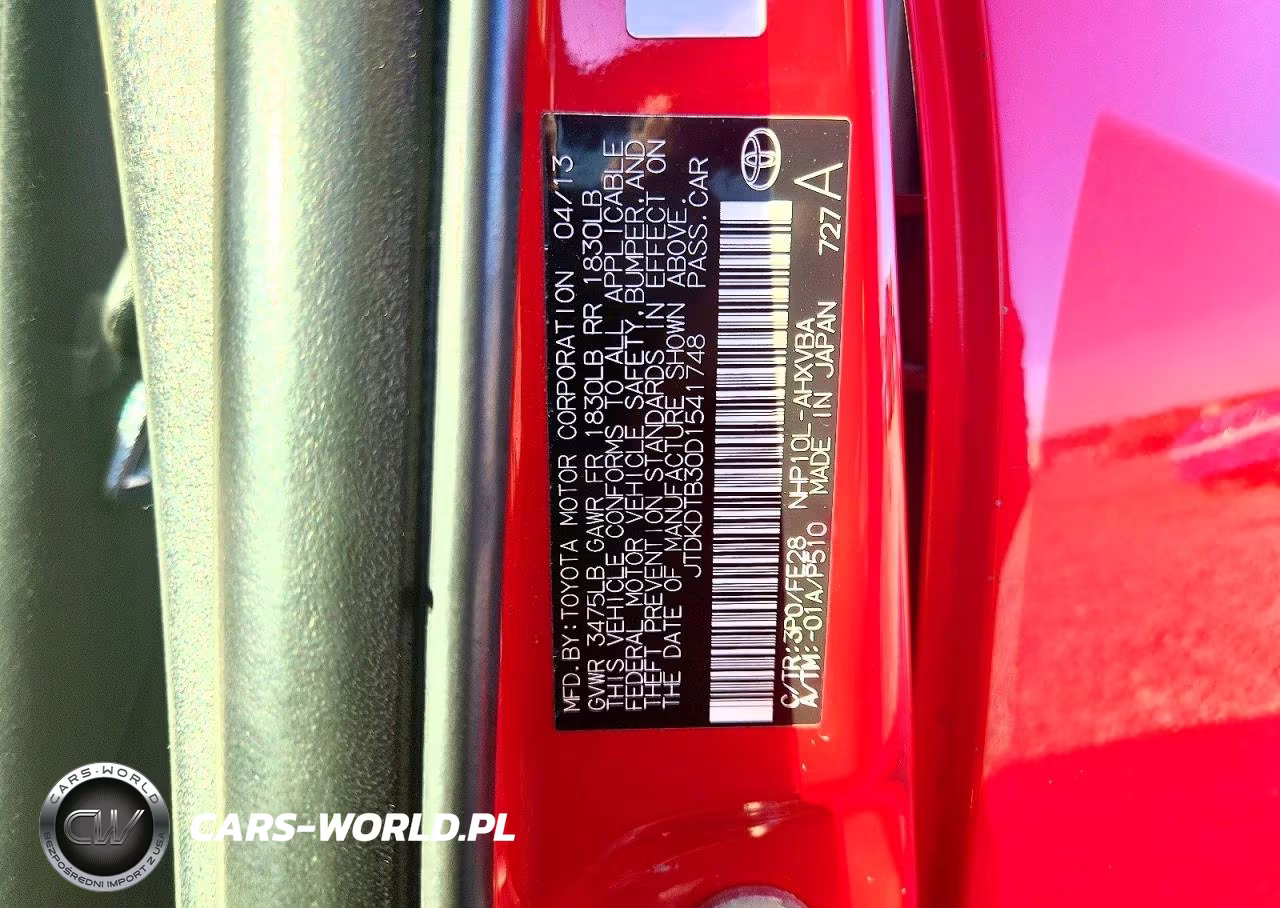 2013 Toyota Prius C One VIN:JTDKDTB30D1541748 - 12