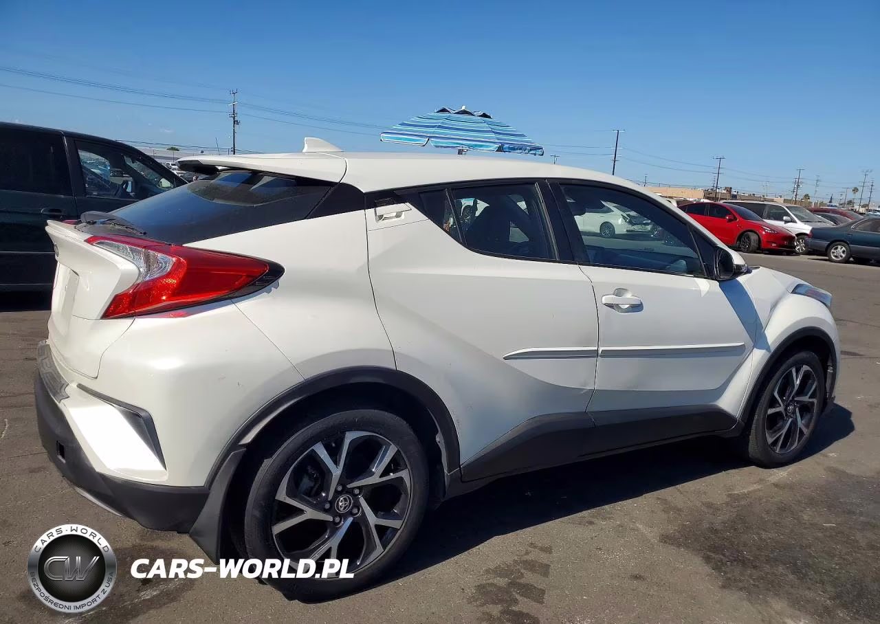 2018 Toyota C-Hr Xle VIN:NMTKHMBX7JR045288 - 3