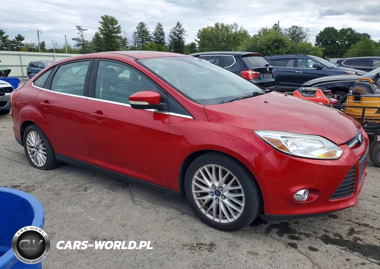 2012 Ford Focus Sel VIN:1FAHP3H21CL421840 - 4