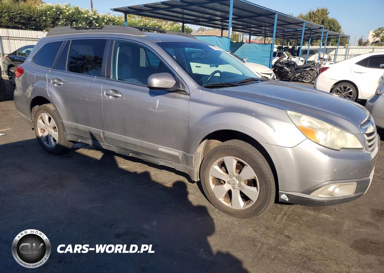 2010 Subaru Outback 2.5I Limited VIN:4S4BRBKCXA3362432 - 4