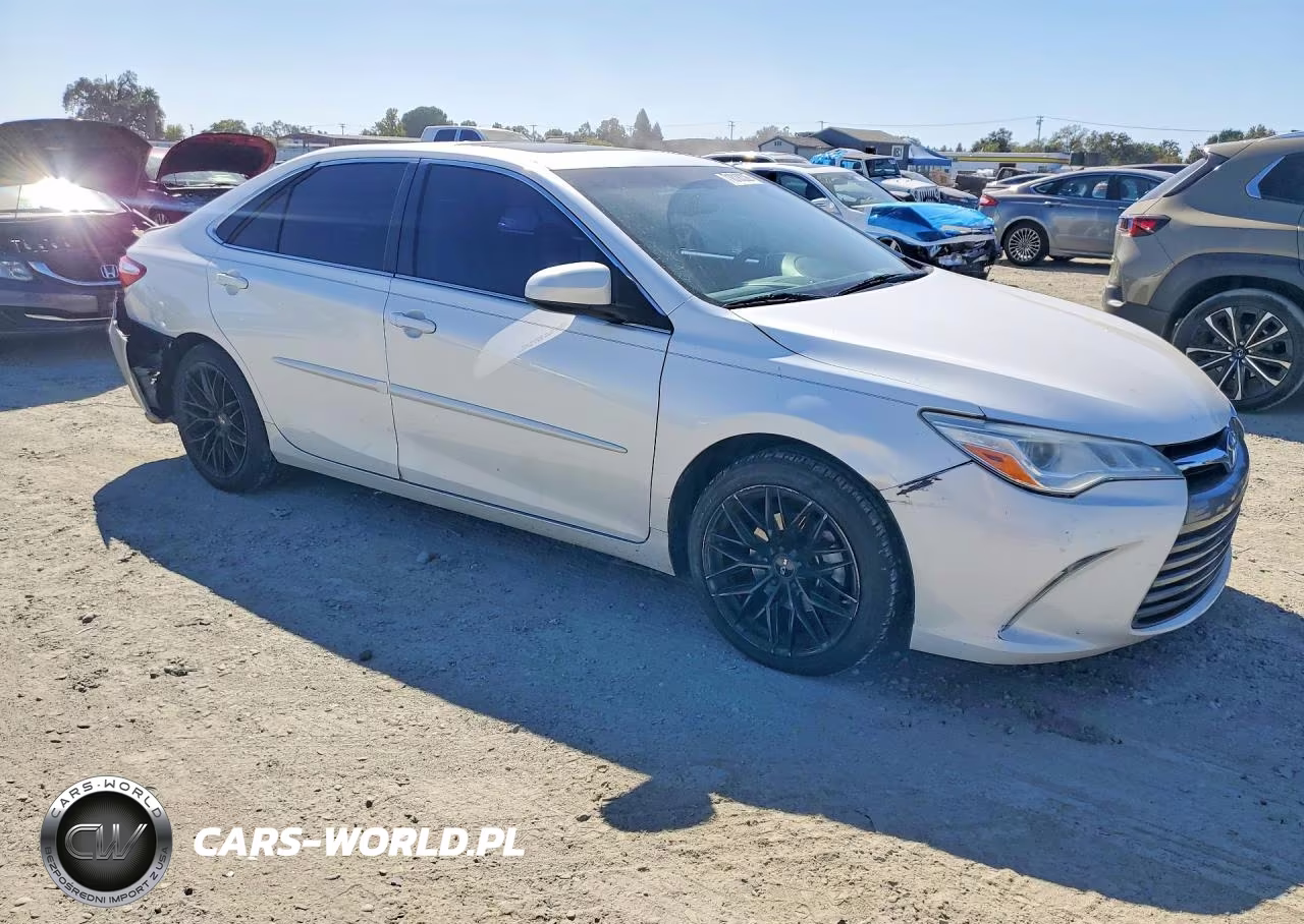 2017 Toyota Camry Xle V6 VIN:4T1BK1FK9HU032270 - 4