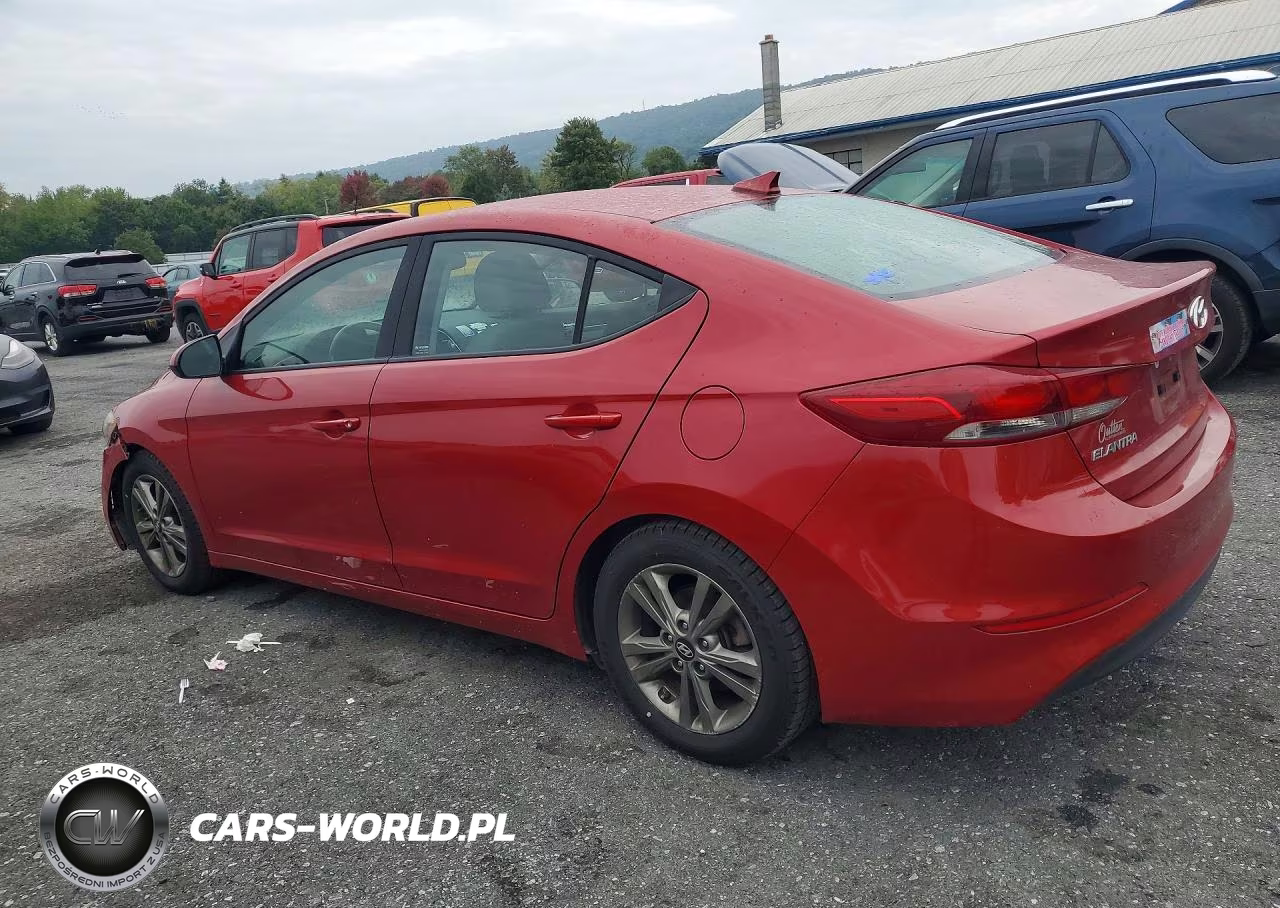 2018 Hyundai Elantra Value Edition VIN:5NPD84LF4JH271813 - 2