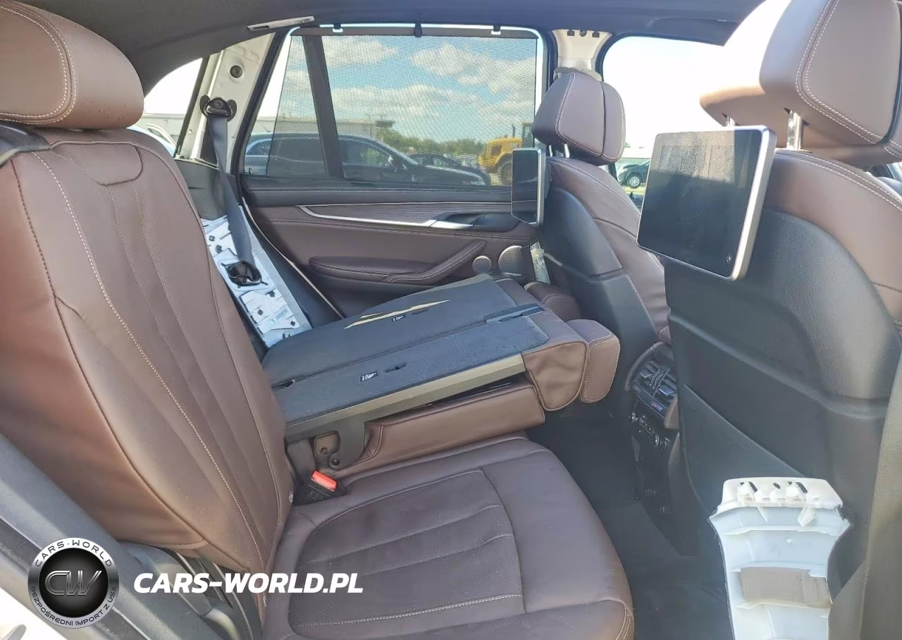 2017 BMW X5 xDrive50I VIN:5UXKR6C56H0J84606 - 10