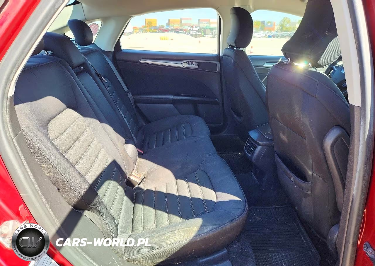 2015 Ford Fusion Se VIN:1FA6P0H7XF5121661 - 10
