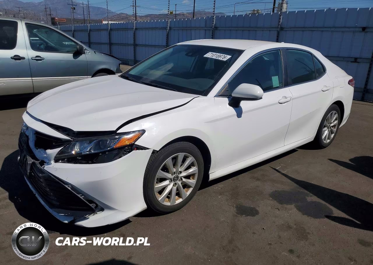 2019 Toyota Camry Le