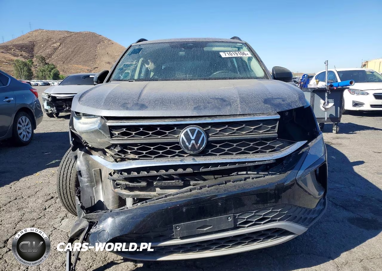 2023 Volkswagen Taos S VIN:3VVDX7B24PM358800 - 5