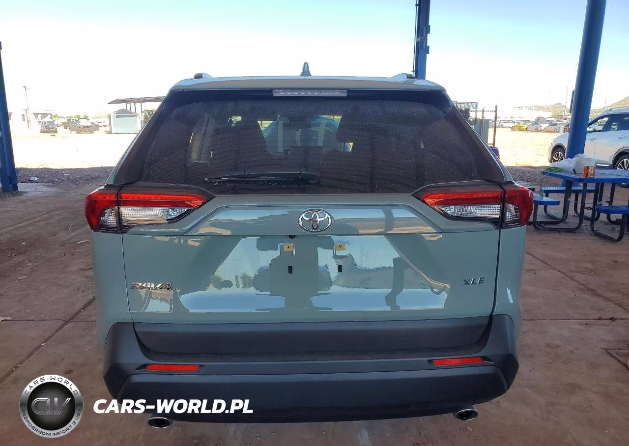 2023 Toyota Rav4 Xle VIN:JTMW1RFV2PD106497 - 6