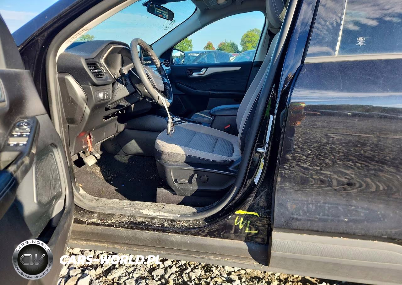 2021 Ford Escape Se VIN:1FMCU0G62MUA41980 - 13