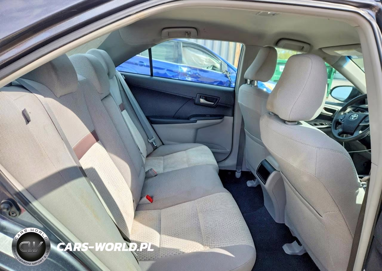 2012 Toyota Camry Le VIN:4T4BF1FK5CR271558 - 10